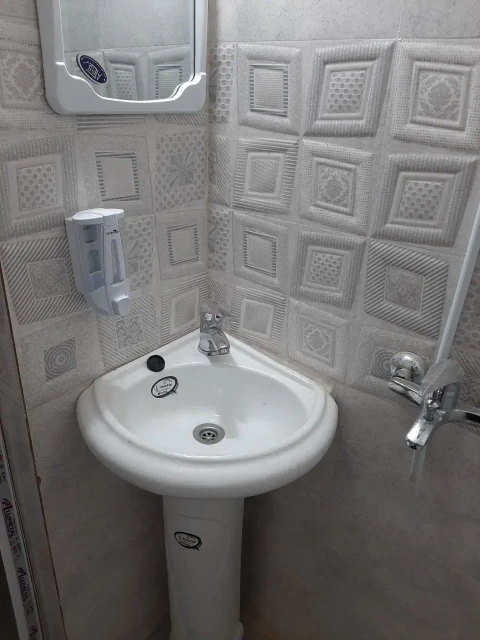 اجاره سوئیت مجردی میدان مسکن خیابان مقداد|اجارهٔ آپارتمان|یزد, |دیوار