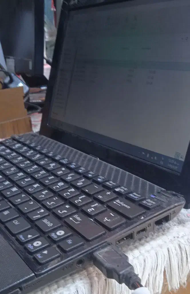 لپ تاپ مینی ایسوز با DVDرام اکسترنال|رایانه همراه|کوهدشت, |دیوار