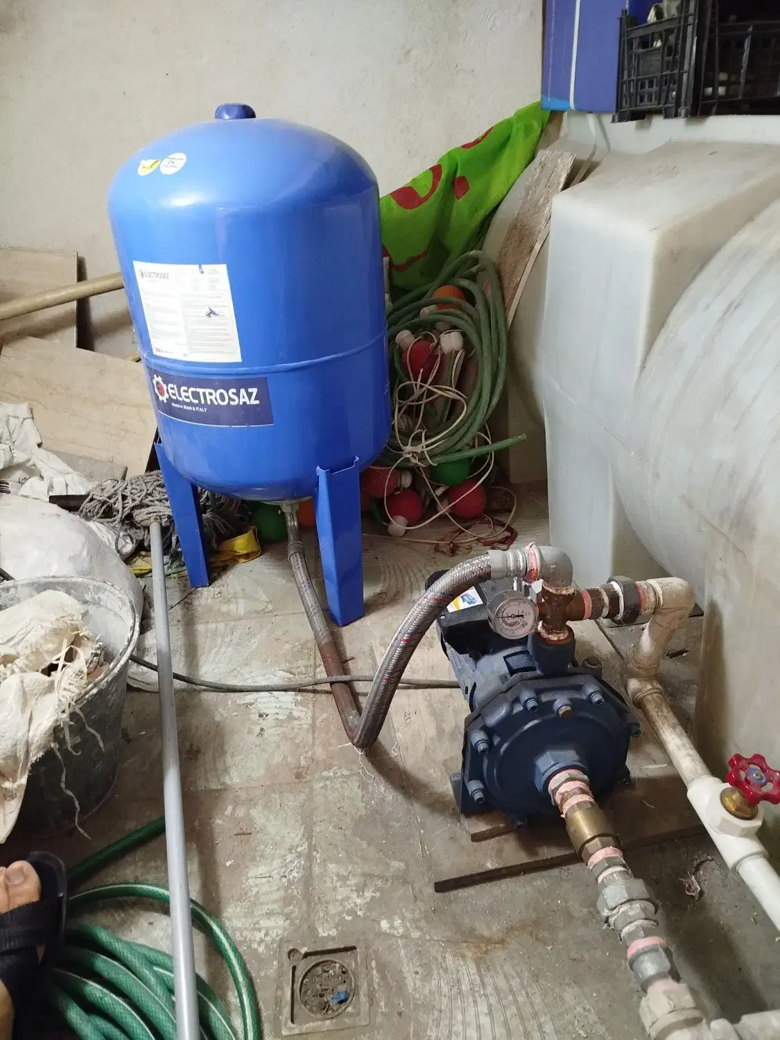 تعمیرات پمپ آب در اندیشه|خدمات پیشه و مهارت|اندیشه, اندیشه فاز ۱|دیوار