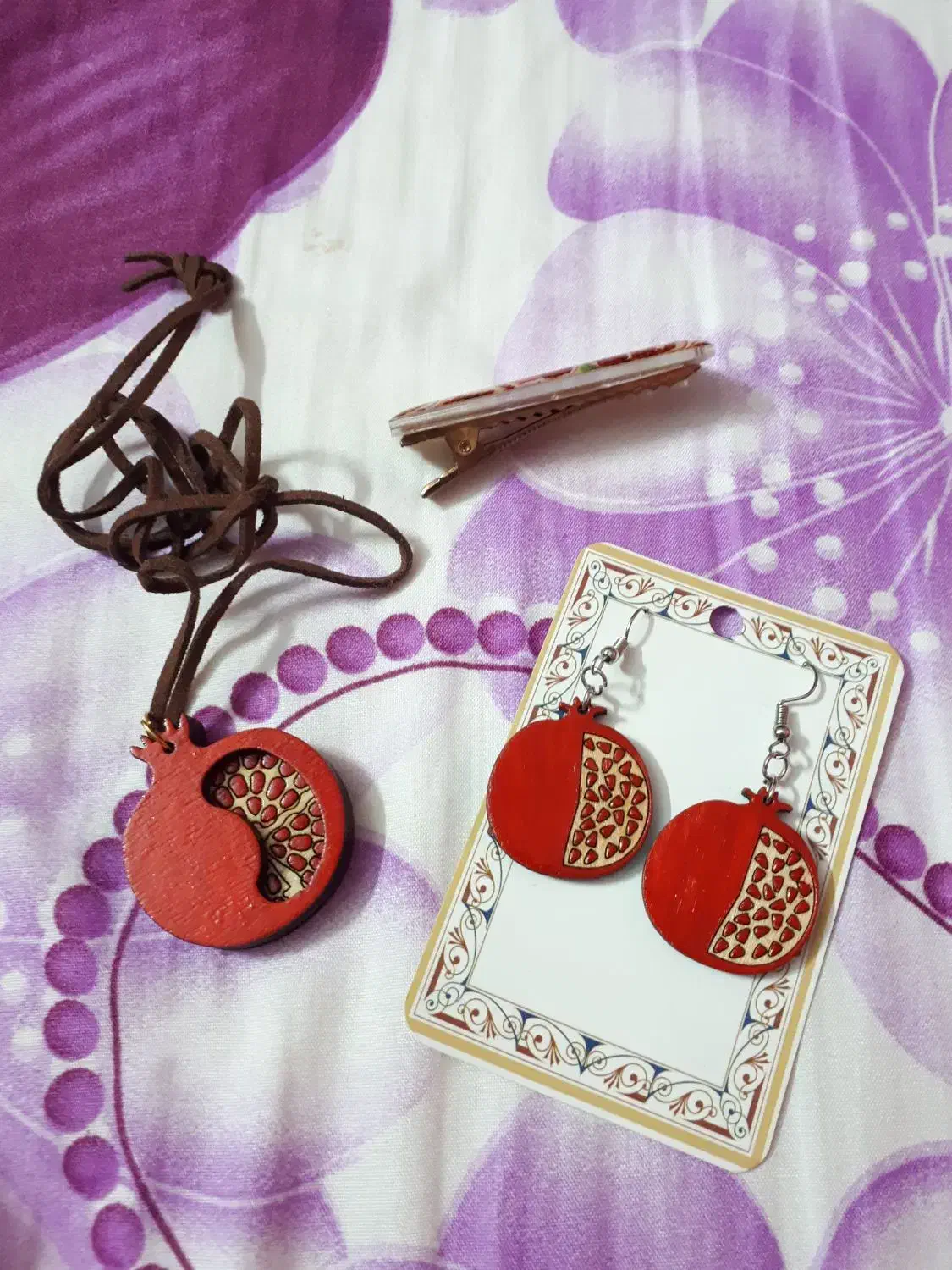 ست گردنبند و گوشواره و گیره سر یلدایی|بدلیجات|تهران, تاکسیرانی|دیوار