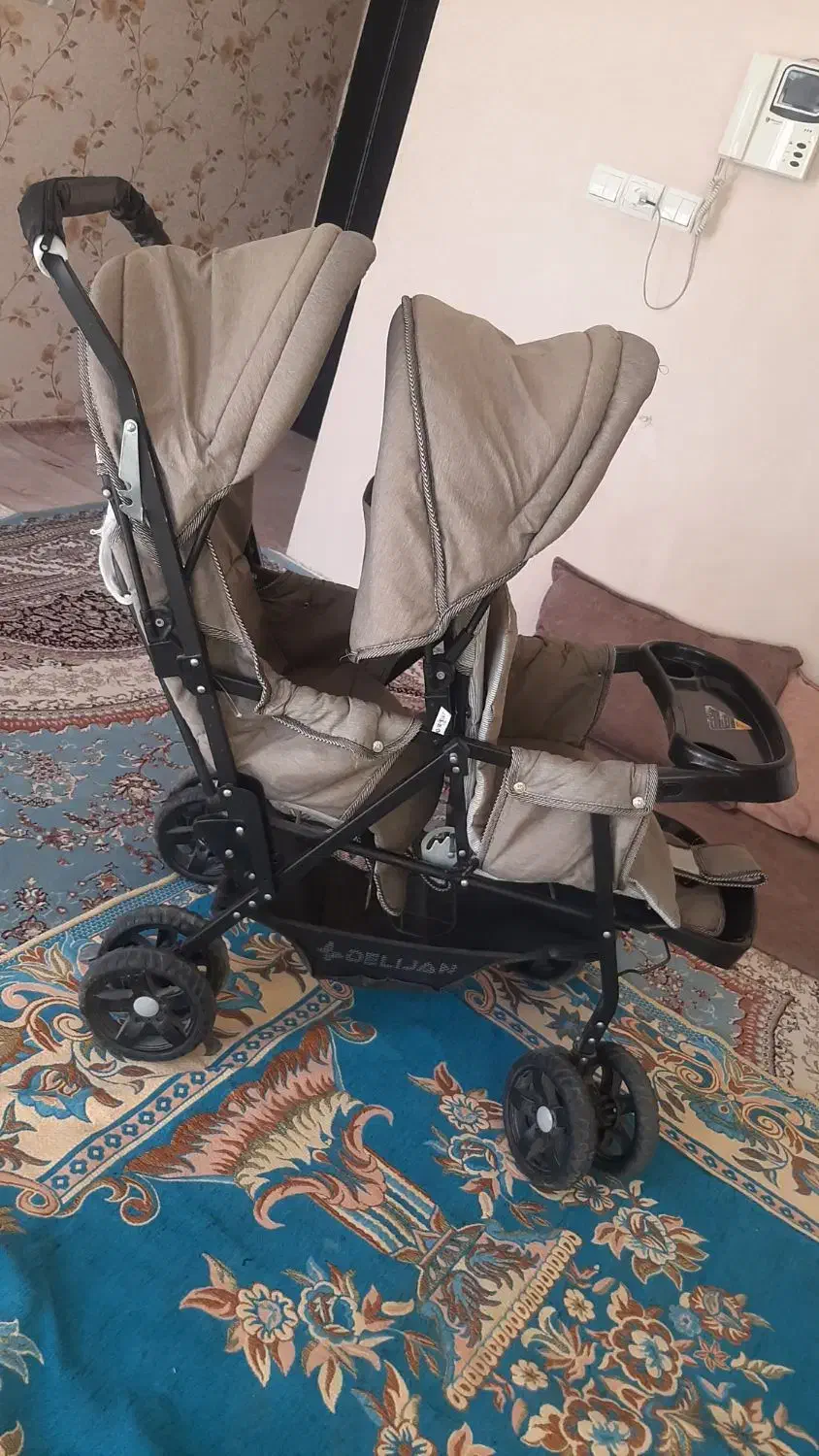 کالسکه دوقلو|کالسکه و لوازم جانبی|بروجرد, |دیوار