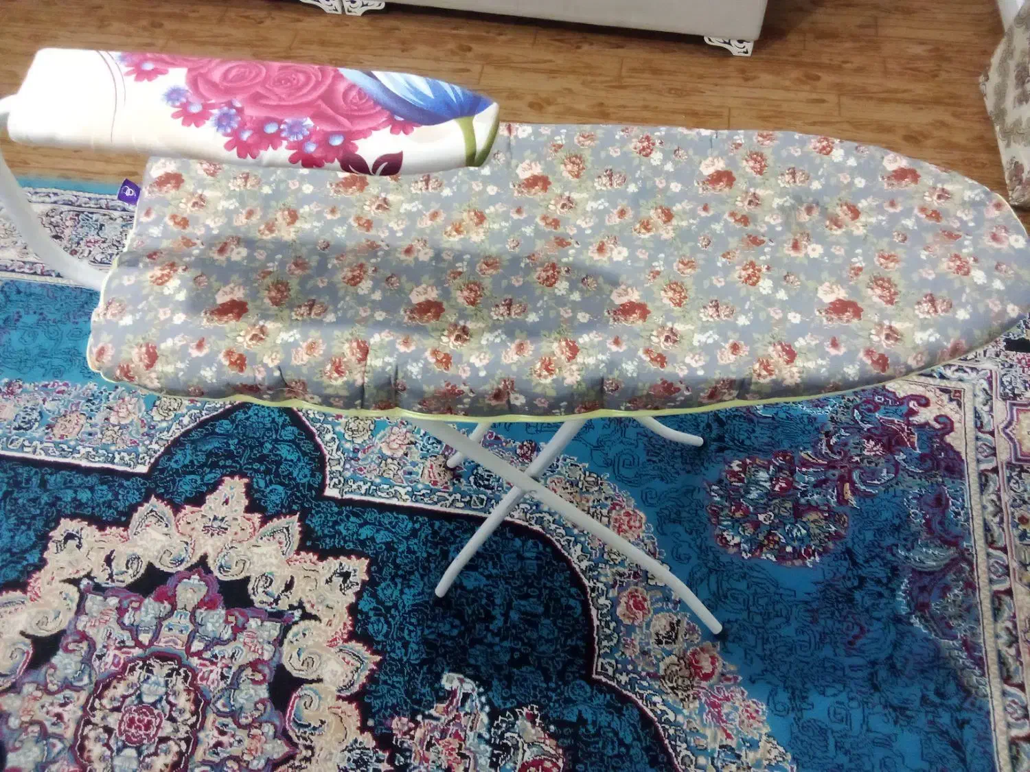 میز اتو سالم در حد|اتو و لوازم اتو|رشت, سلیمانداراب|دیوار