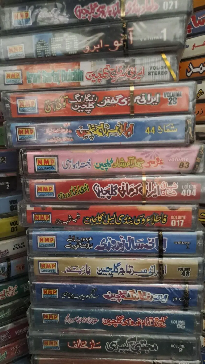 کاست|فیلم و موسیقی|تهران, فرودگاه مهرآباد|دیوار