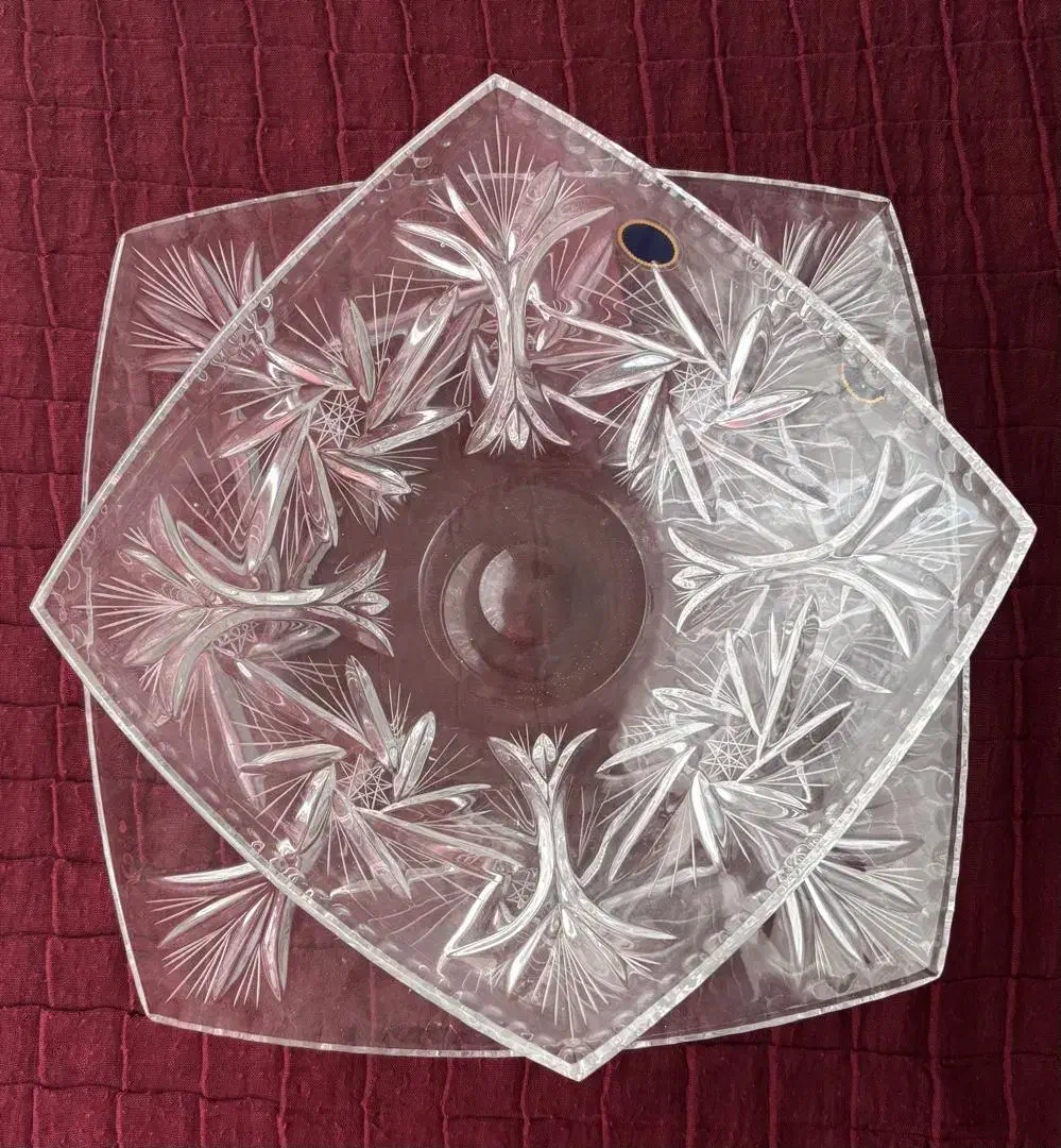 ظرف|ظروف سرو و پذیرایی|رشت, چمارسرا|دیوار