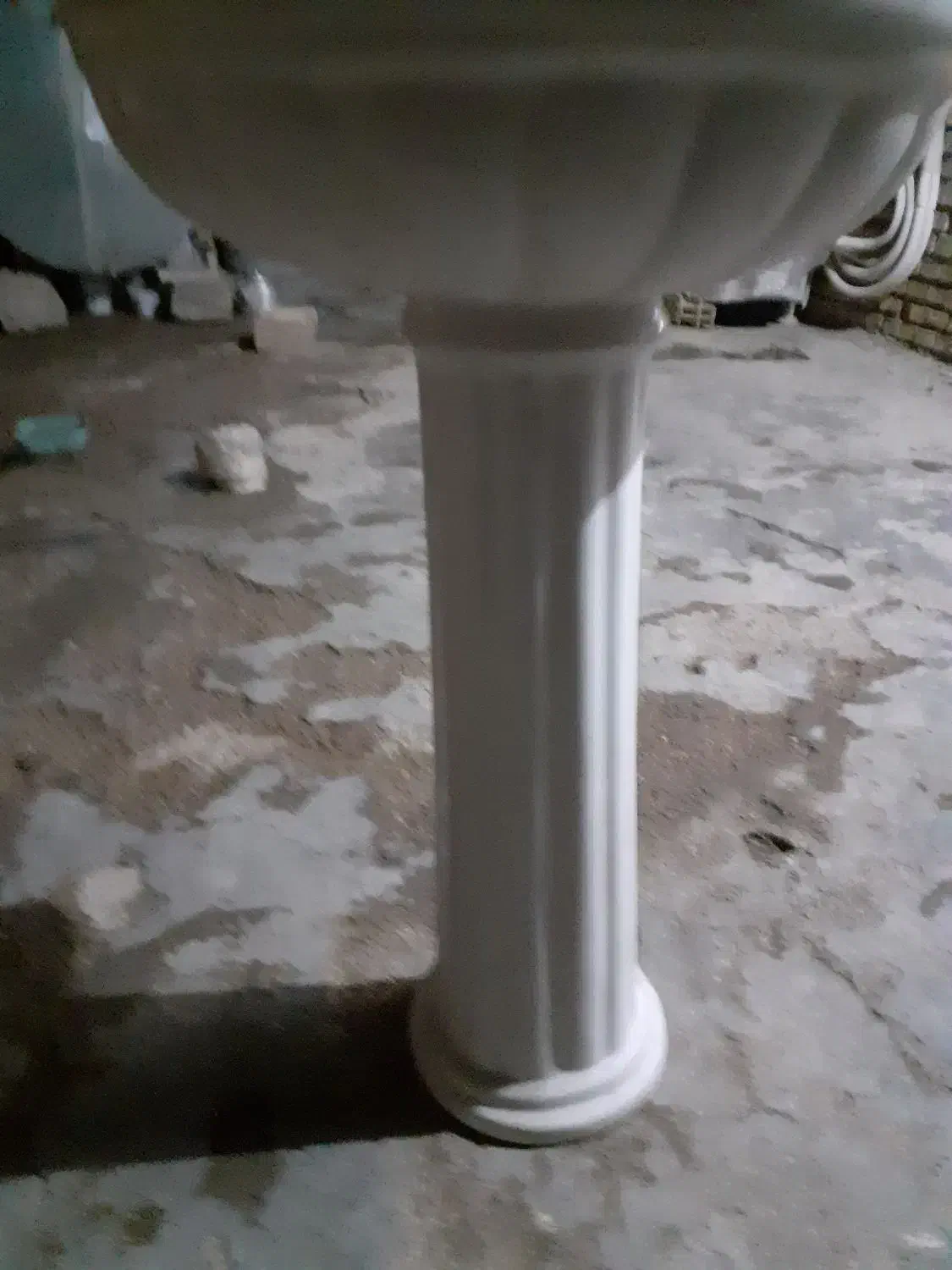 یک عدد روشویی|لوازم سرویس بهداشتی|مسجد سلیمان, |دیوار