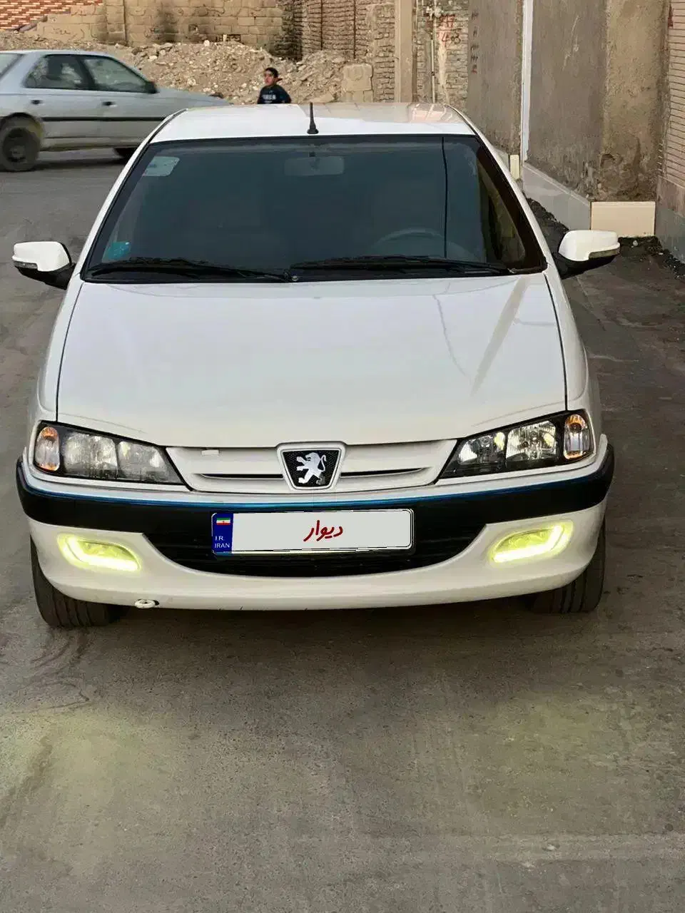 پژو پارس مدل ۹۳ در حد خشک|خودرو سواری و وانت|زابل, |دیوار