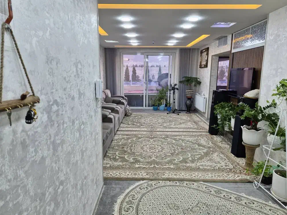 ۸۵ متر حیاطدار در سی۲(همکف)|اجارهٔ آپارتمان|فولادشهر, C2|دیوار