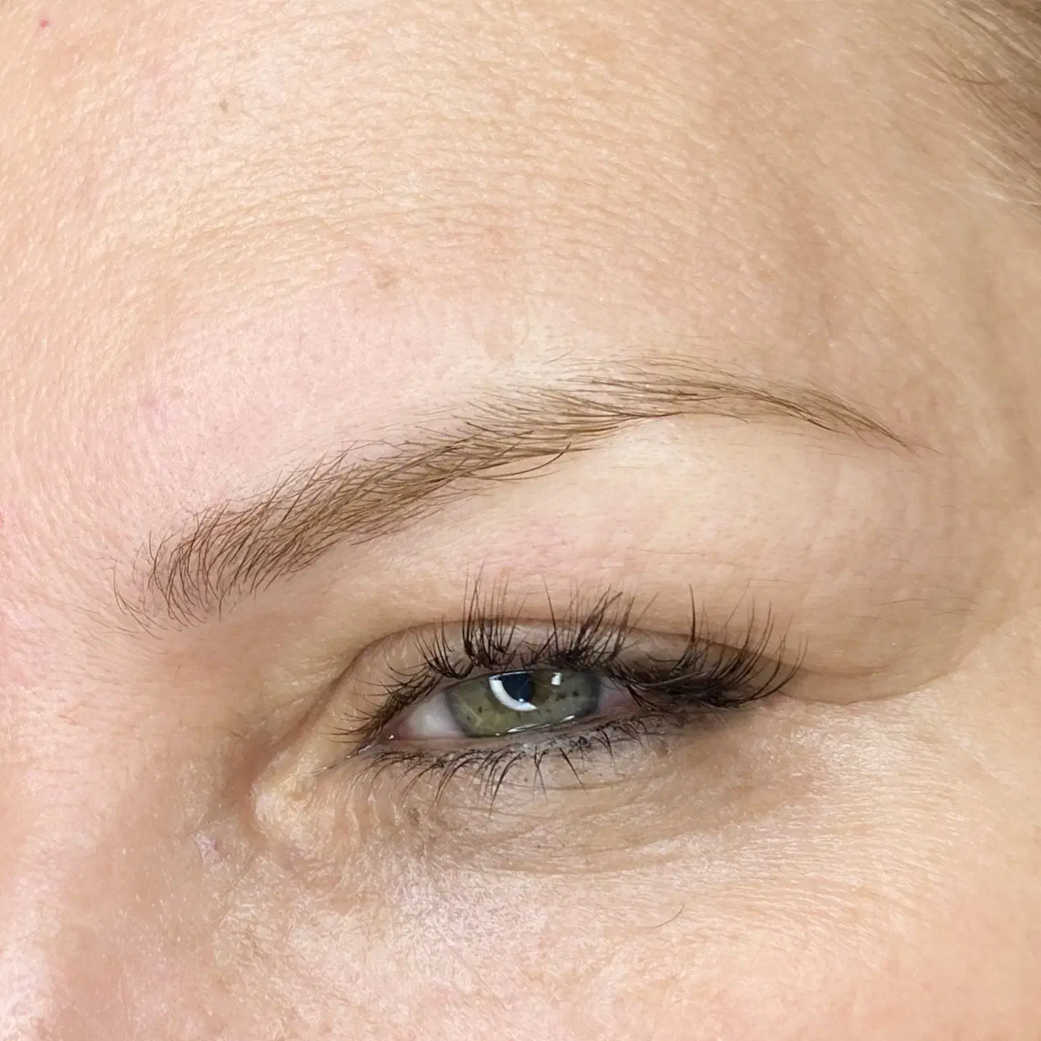 مدل فیبروز ابرو میکروبلیدینگ شیدینگ لب|خدمات آرایشگری و زیبایی|تهران, بهجت‌آباد|دیوار