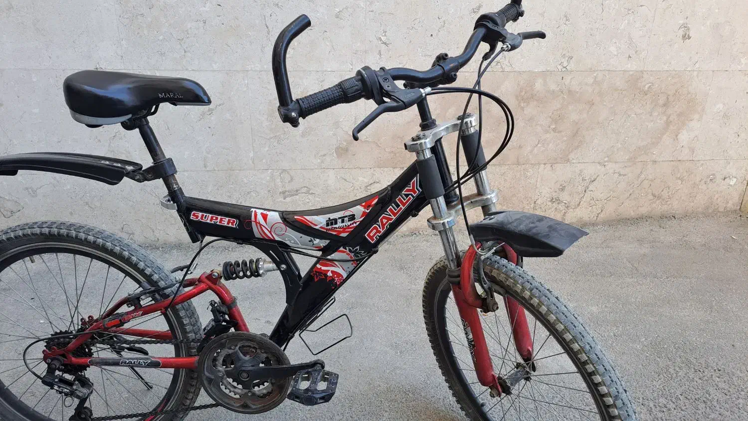 دوچرخه ۲۴ دنده ای رالی کاملا سالم|دوچرخه، اسکیت، اسکوتر|مشهد, الهیه|دیوار