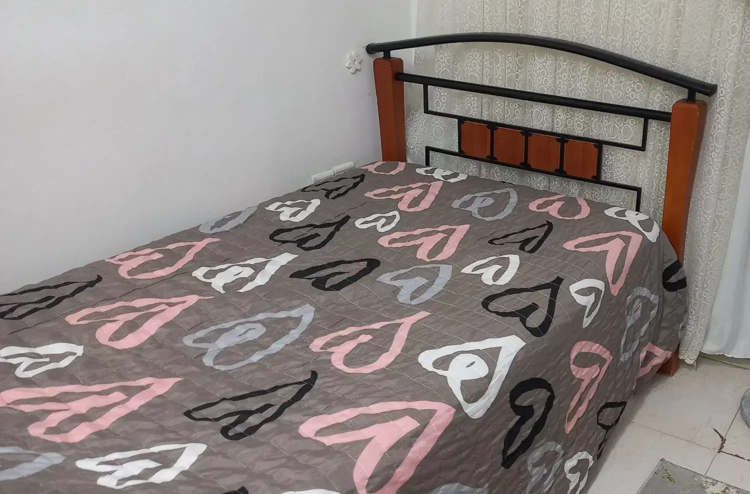 تخت یک نفره|تخت و سرویس خواب|رشت, رودبارتان|دیوار