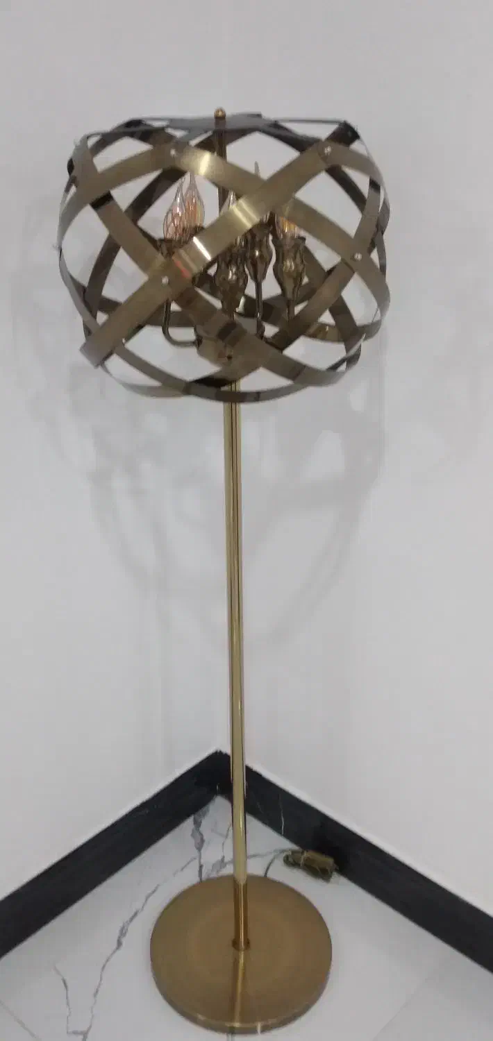 آباژور ایستاده|چراغ خواب و آباژور|اندیشه, اندیشه فاز ۳|دیوار