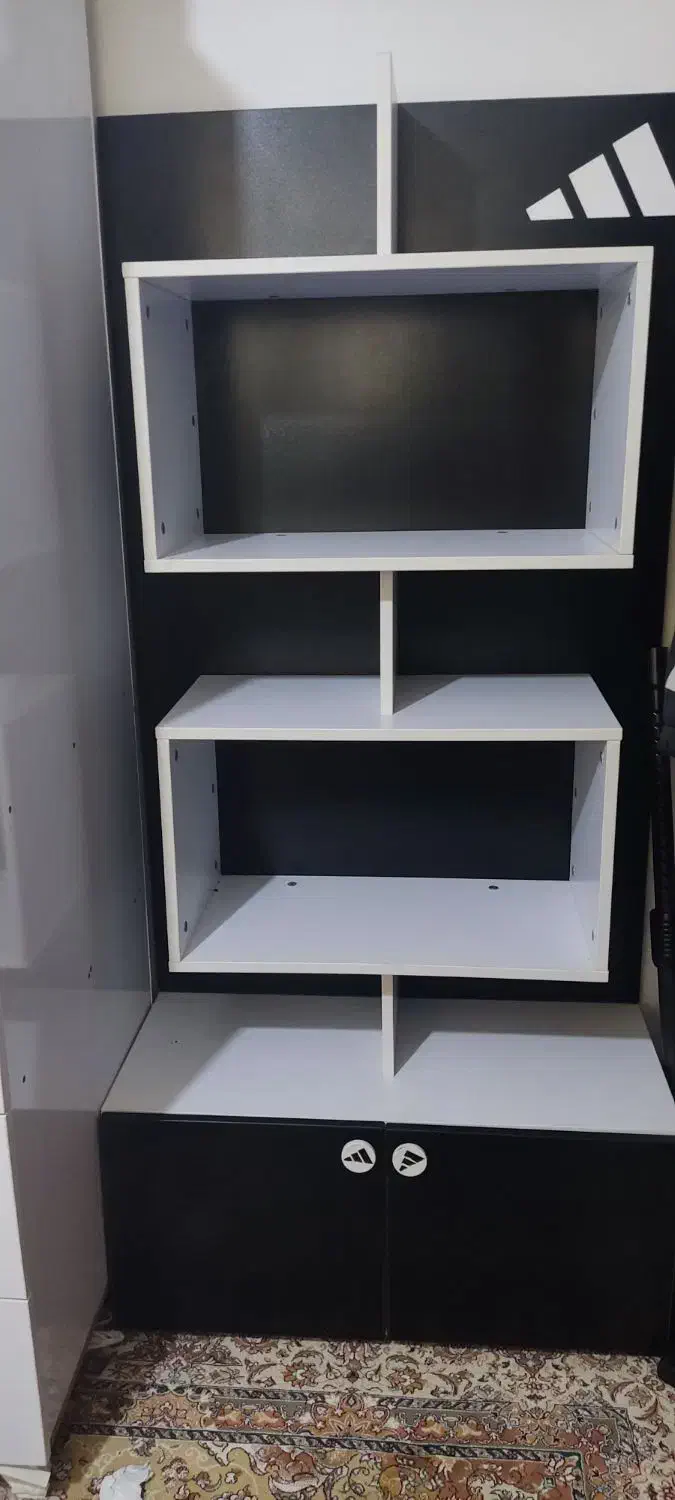 تخت خواب بسیار تمیز|تخت و سرویس خواب|سردشت, |دیوار