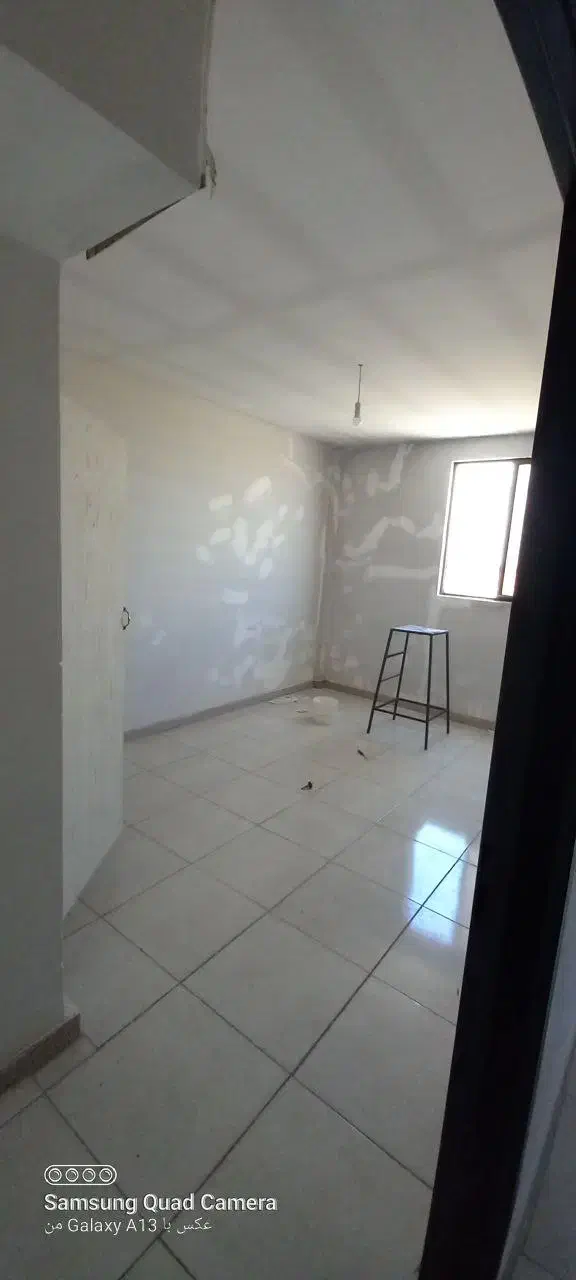 نقاشی ساختمان و شیشه سکوریت|خدمات پیشه و مهارت|قرچک, مهدیه|دیوار