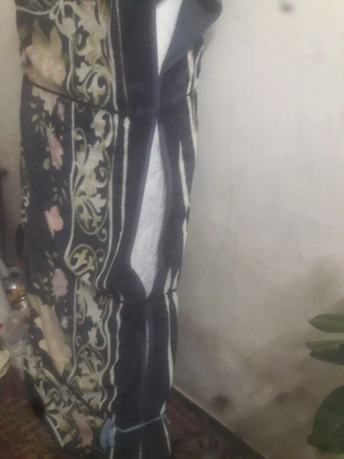 تخت خواب نو.یک نفره|تخت و سرویس خواب|زابل, |دیوار