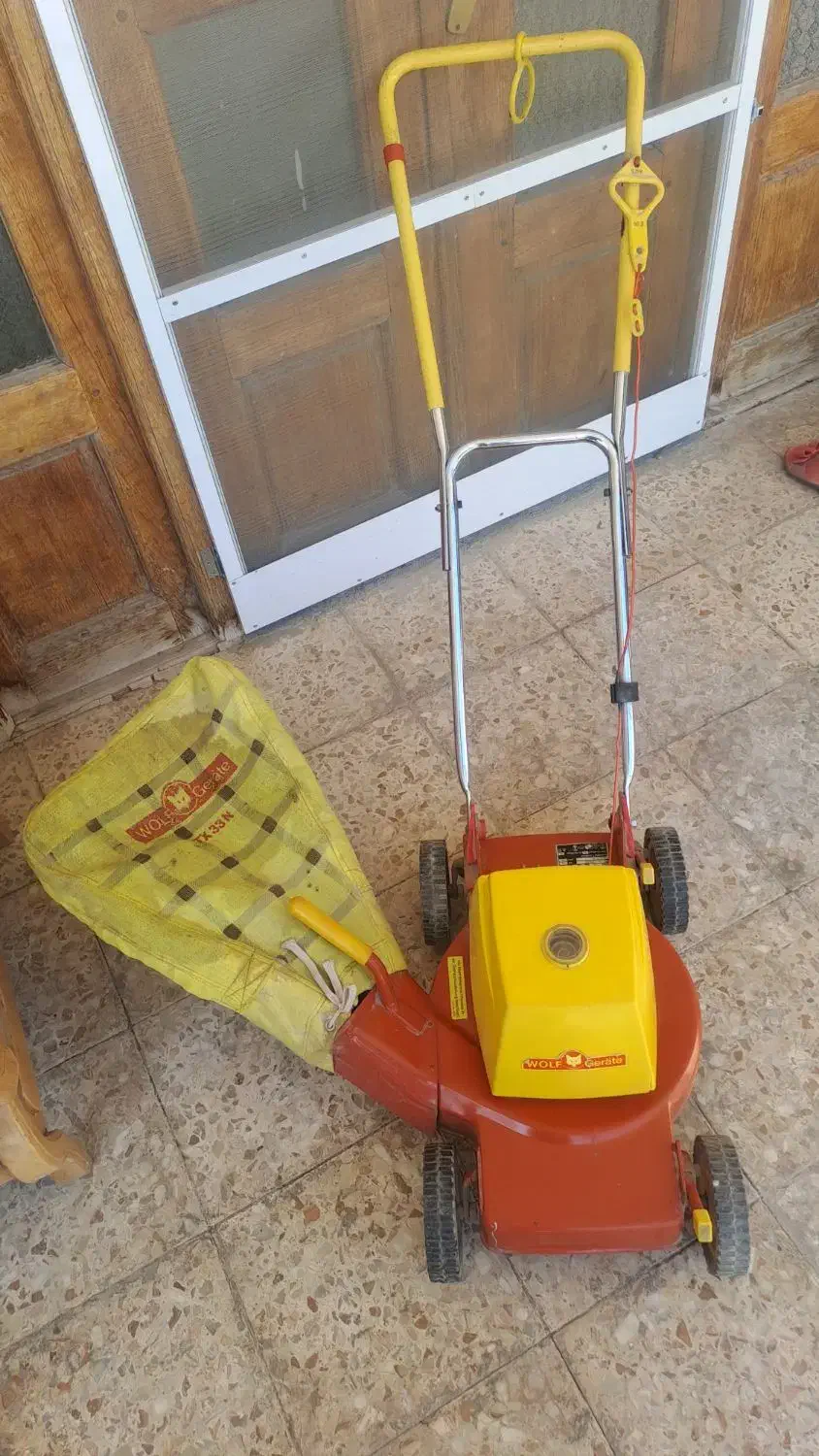 چمن زن برقی|ابزارآلات|مبارکه, |دیوار