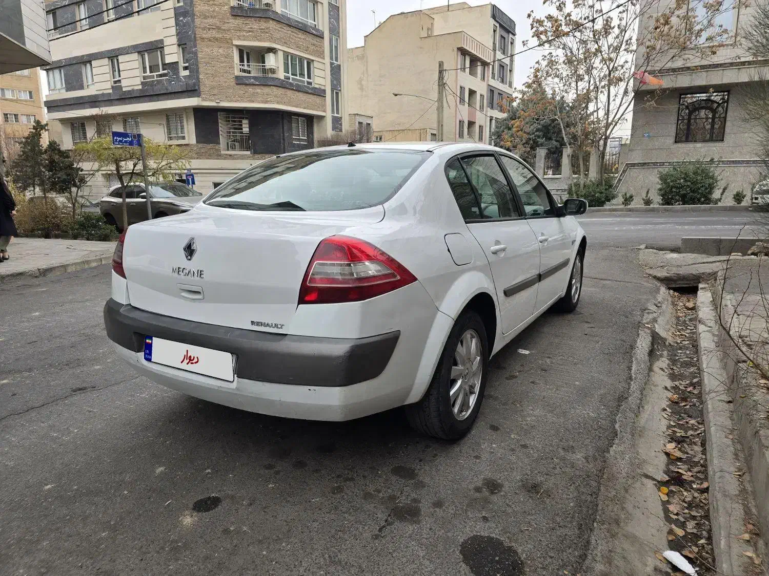 مگان مونتاژ ۲۰۰۰ اتومات مدل ۹۰|خودرو سواری و وانت|تهران, نظامی گنجوی (توانیر)|دیوار