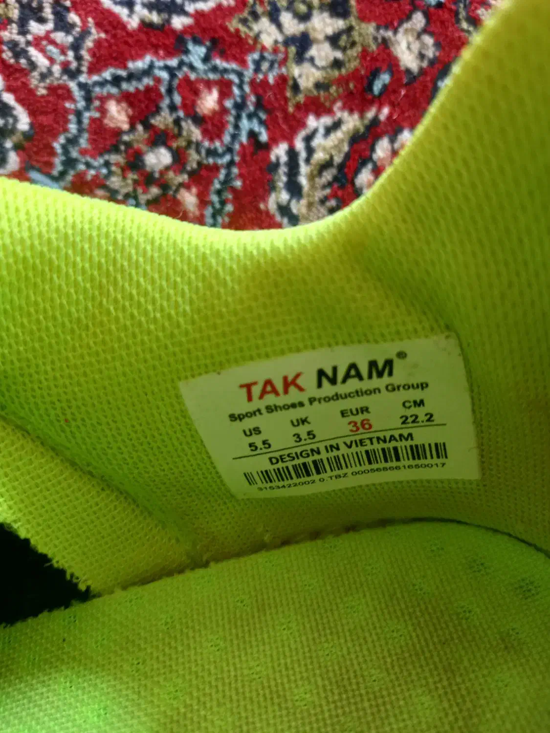 کفش ورزشی فوتسال سالنی|کیف، کفش، کمربند|زنجان, |دیوار