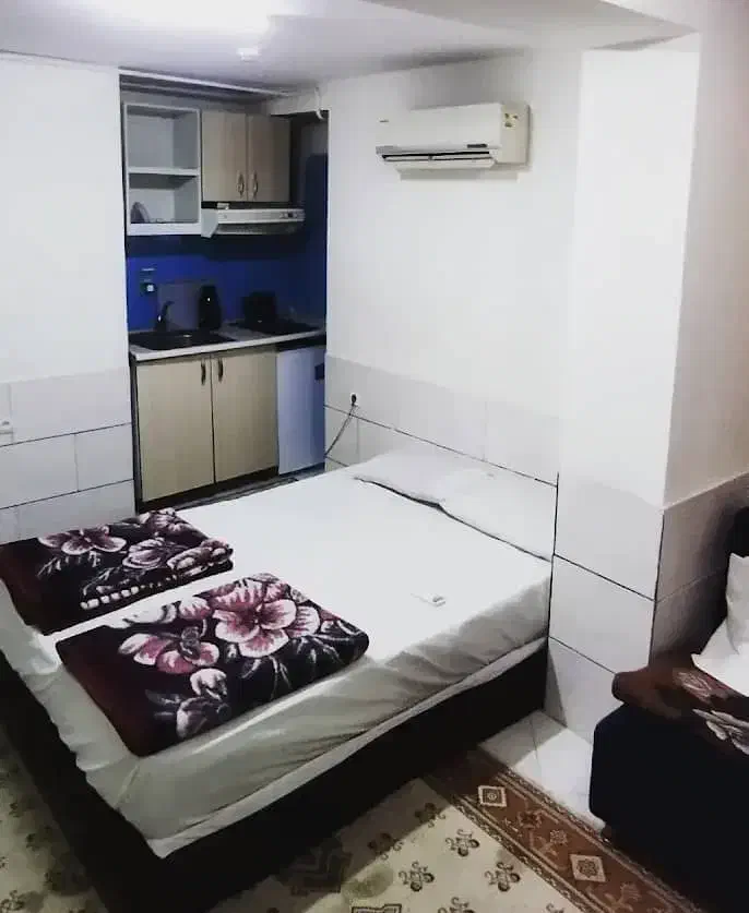 اجاره روزانه سوئیت و هتل آپارتمان|اجارهٔ کوتاه‌مدت آپارتمان و سوئیت|مشهد, آیت الله خامنه‌ای|دیوار