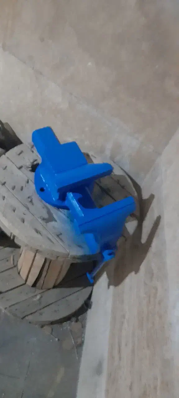 گیره رومیزی فولادی|ابزارآلات|قم, باغ کرباسی|دیوار