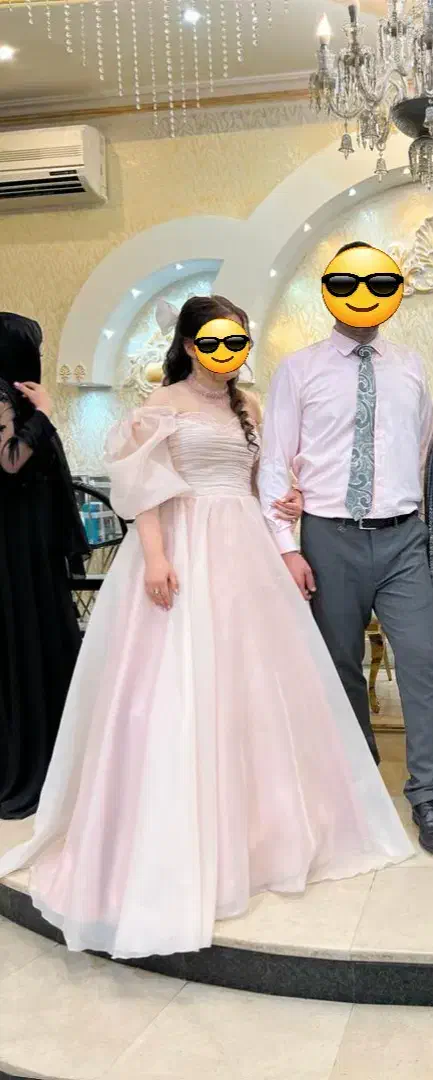 لباس نامزدی|لباس|رشت, گلسار|دیوار