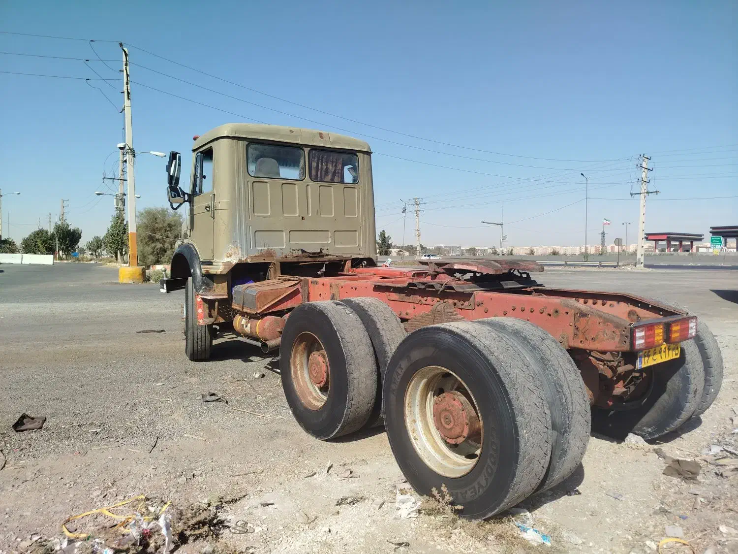بنززیرمایلر ارتشی کشنده کمپرسی میکسر ایرانی|خودرو سنگین|شیراز, شریفآباد|دیوار
