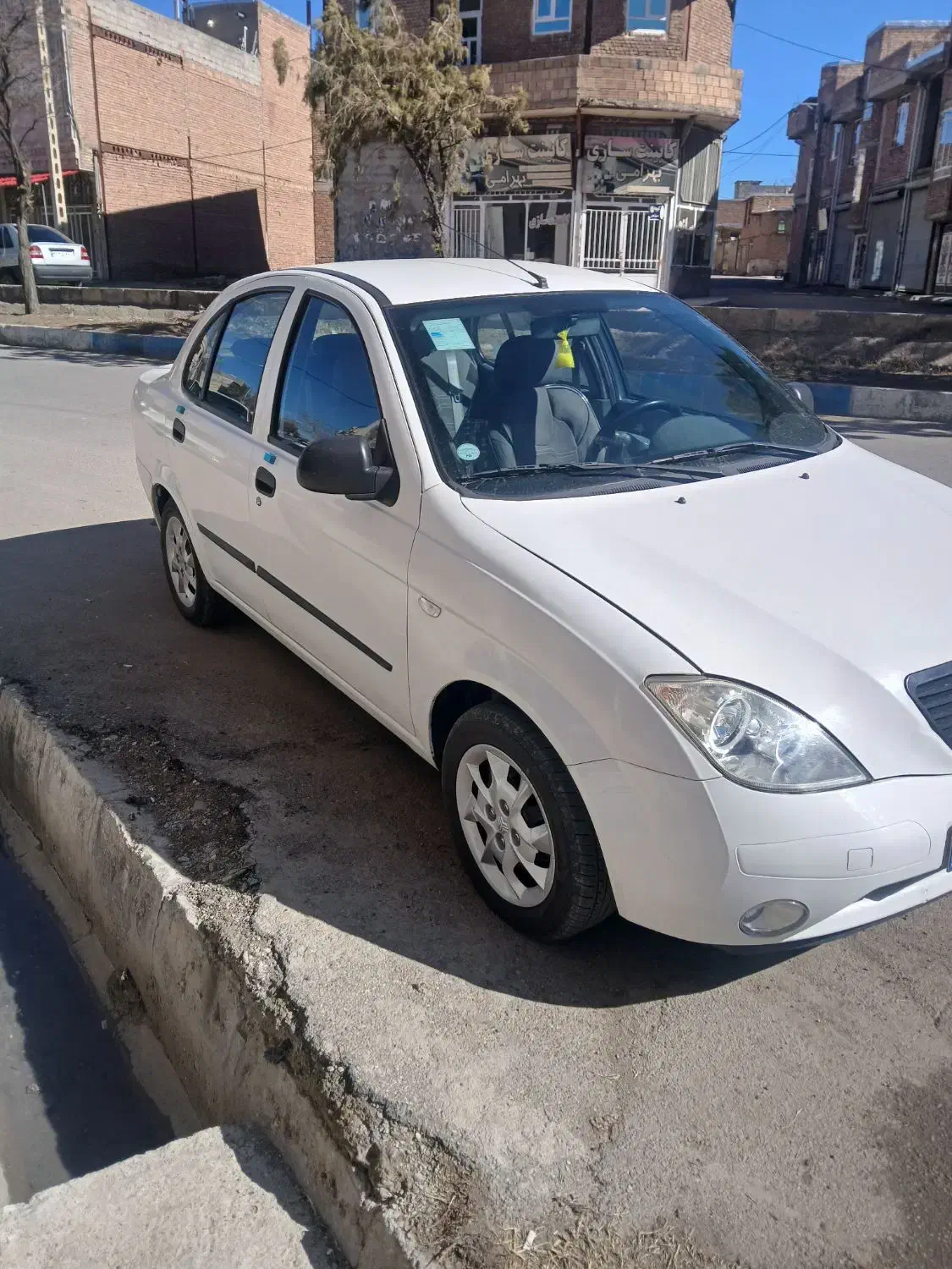 تیبا ۱مدل ۱۴۰۰|خودرو سواری و وانت|شاهین دژ, |دیوار