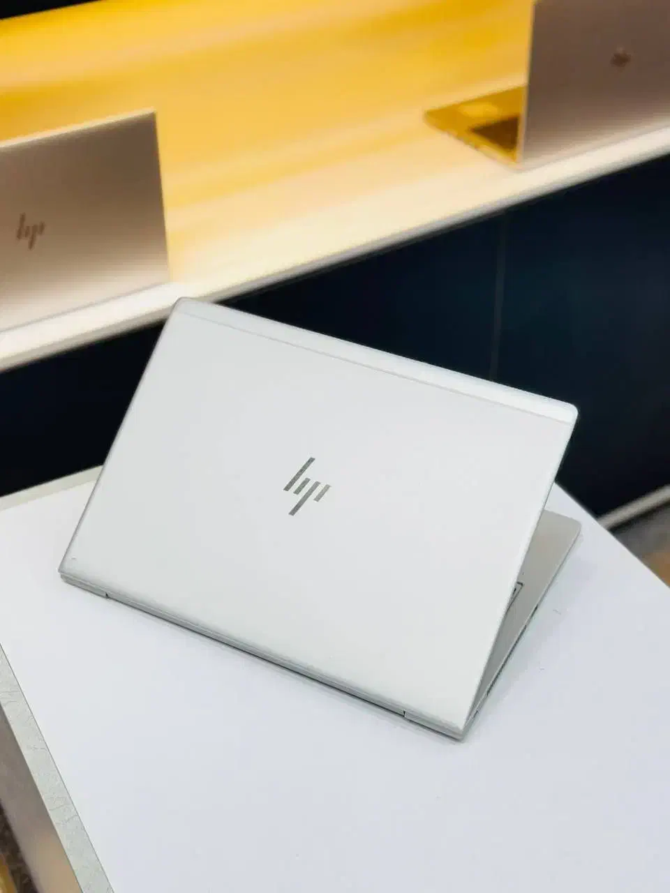 لپ تاب گرافیک دار Hp|رایانه همراه|تهران, فلسطین (میدان انقلاب)|دیوار