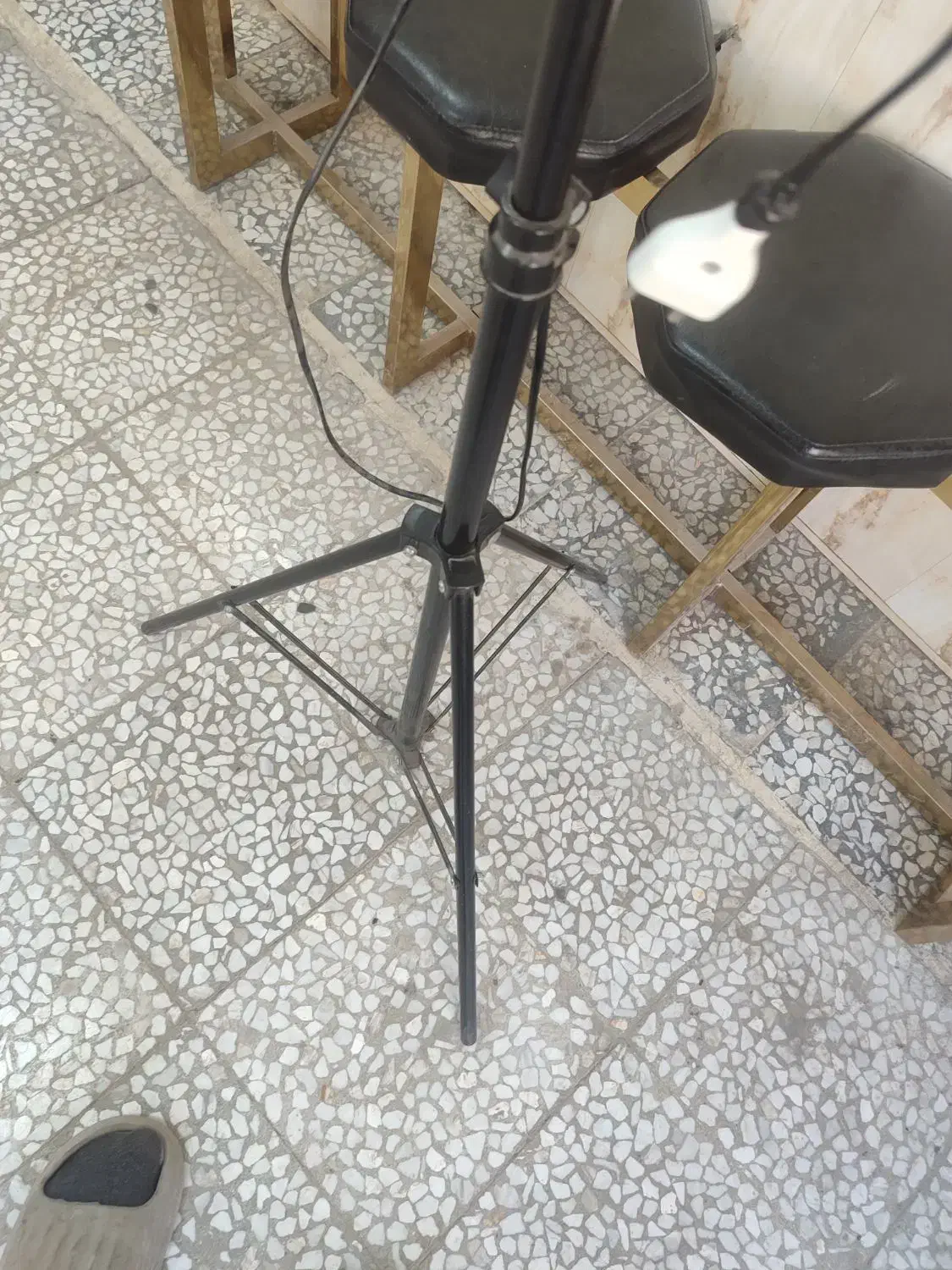 رینگ لایت حرفه ای پایه دار|دوربین عکاسی و فیلمبرداری|کرمانشاه, |دیوار