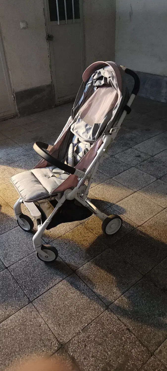 کالسکه تاشو|کالسکه و لوازم جانبی|تهران, مجیدآباد|دیوار