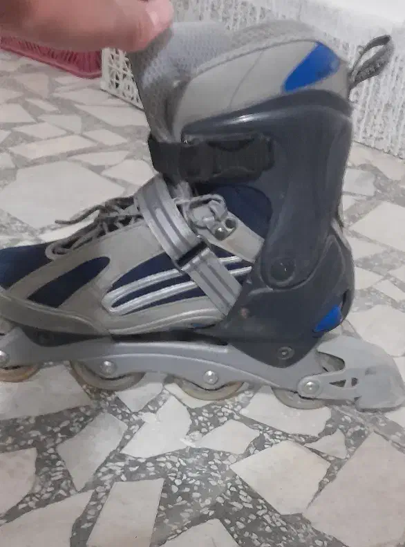 کفش اسکیت سایز های ۴۴،۴۳۴۲ وارداتی|دوچرخه، اسکیت، اسکوتر|زاهدان, |دیوار