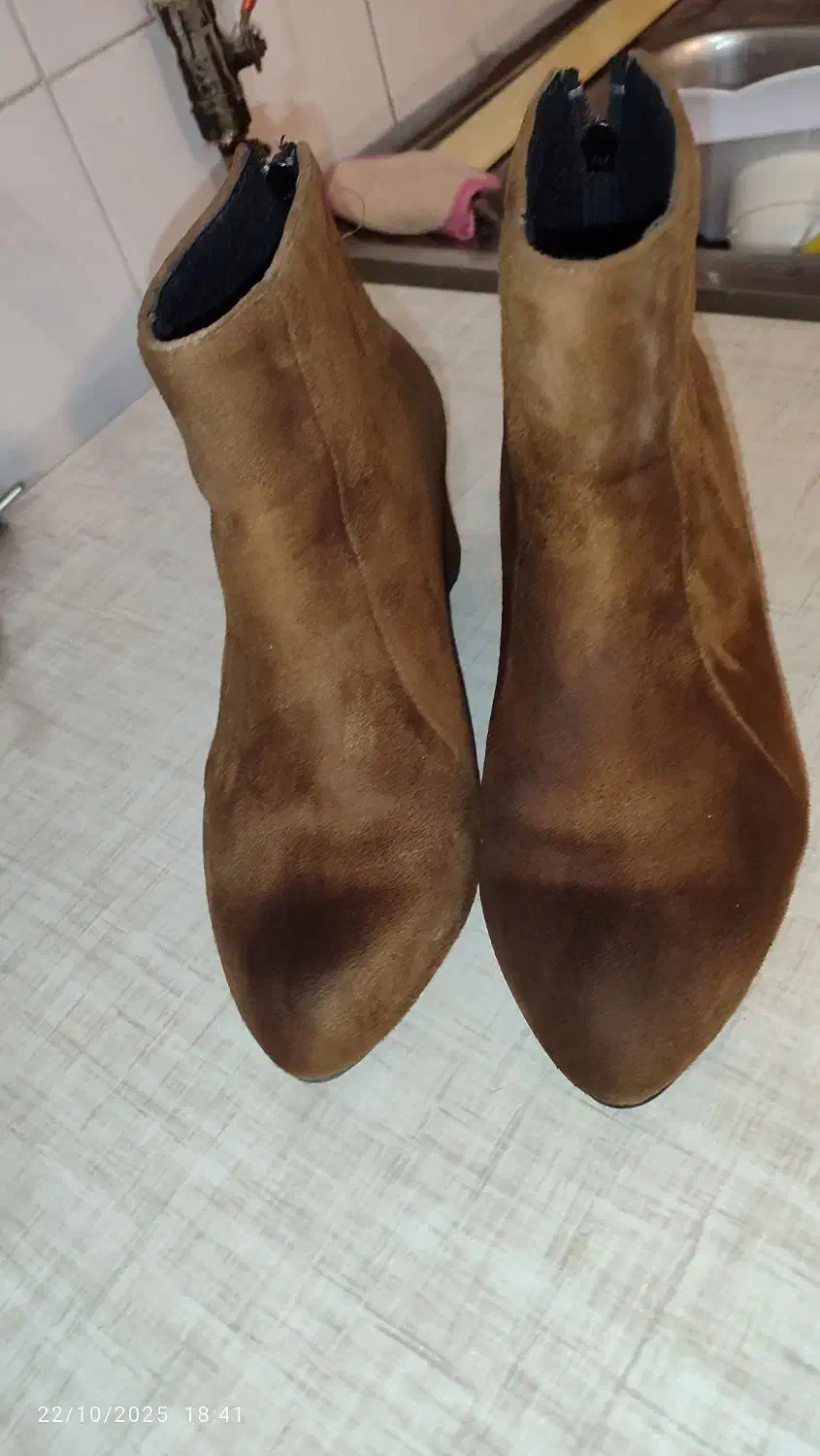 بوت جیر سایز 38|کیف، کفش، کمربند|بروجرد, |دیوار