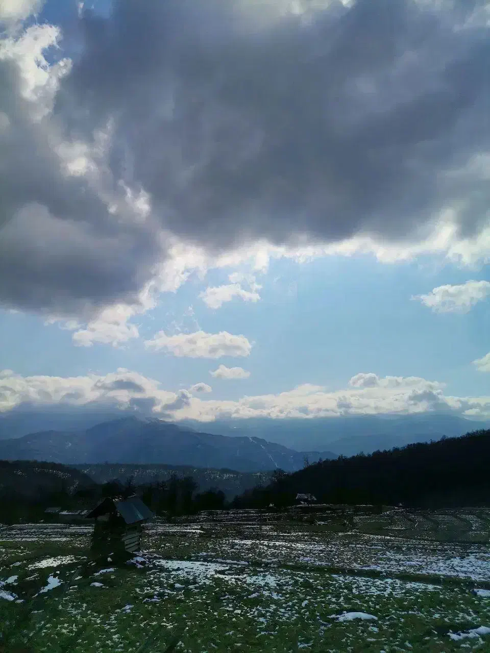 اجاره روزانه کلبه جنگلی سرای گلشن در لفور|اجارهٔ کوتاه‌مدت ویلا و باغ|آلاشت, |دیوار