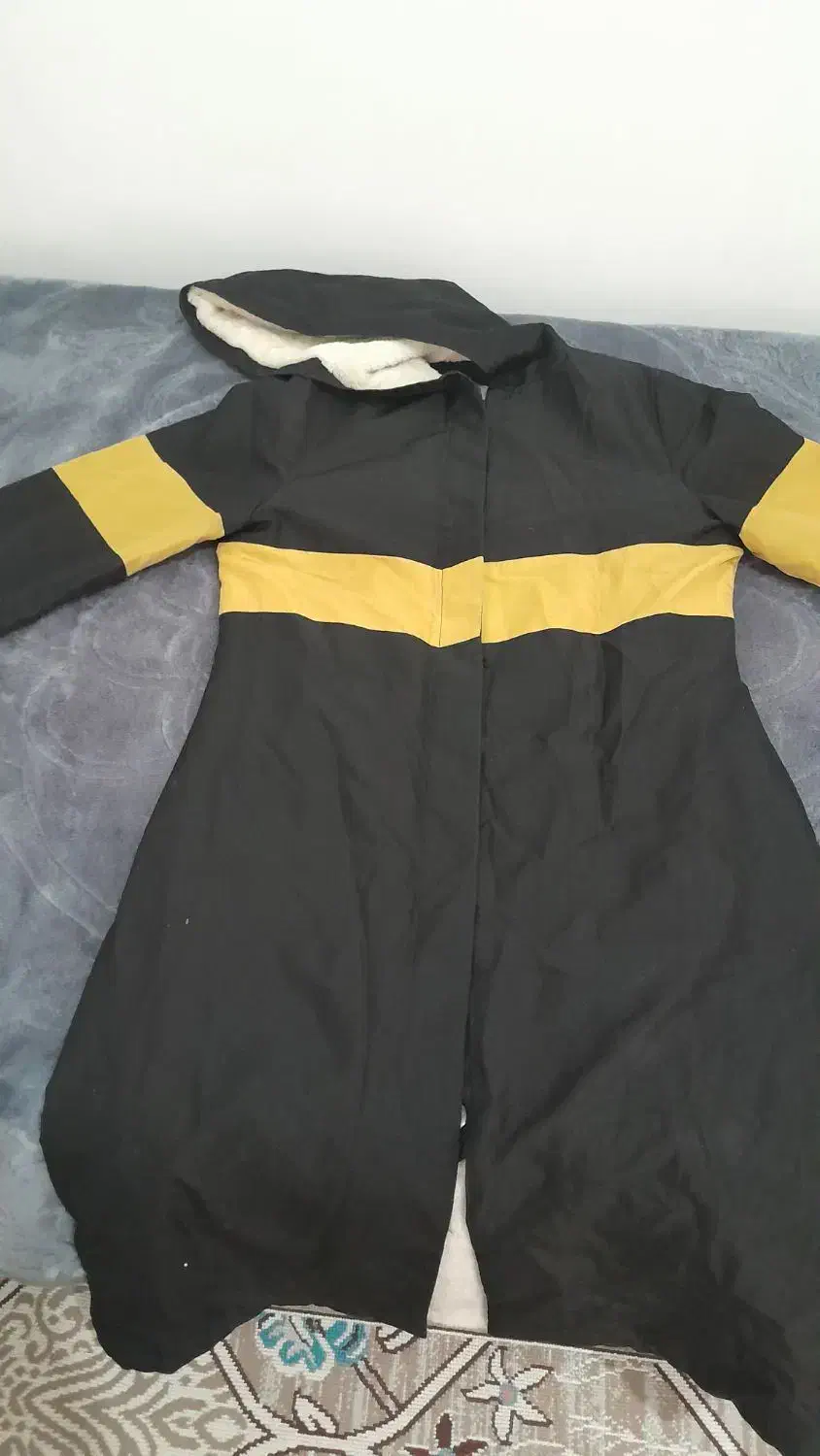 لباسها نونو|لباس|بروجرد, |دیوار