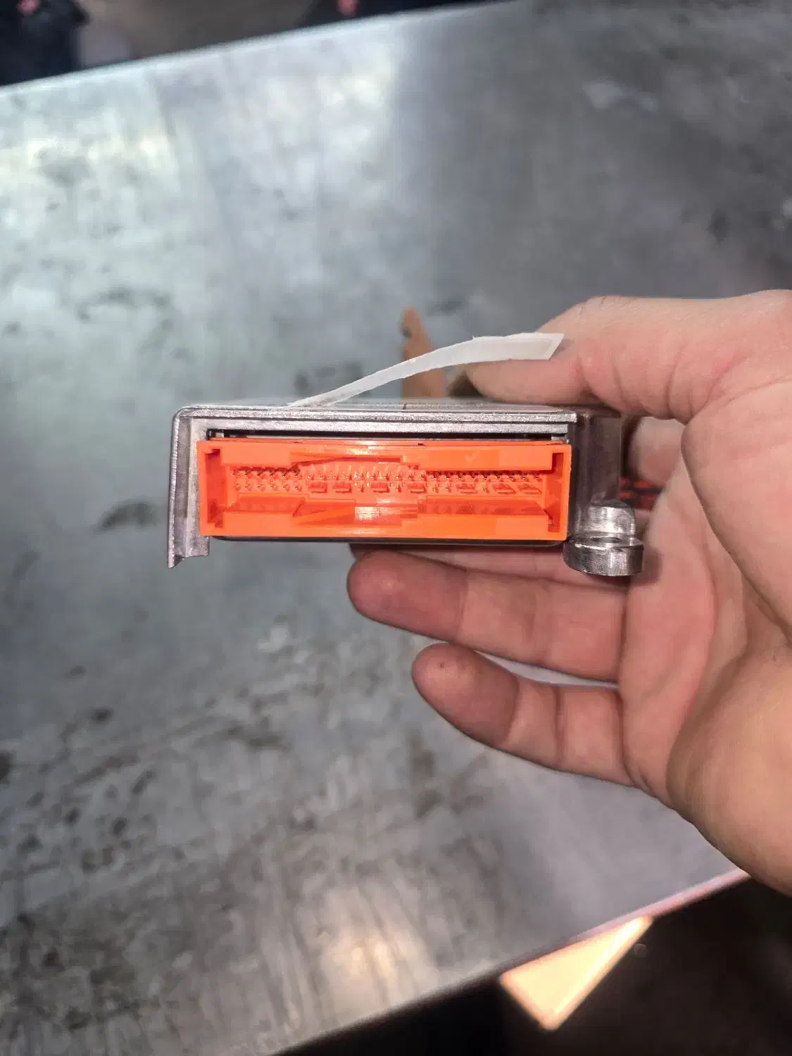 ECU ایربگ ساینا و کوییک و پژو|قطعات یدکی و لوازم جانبی|تهران, اکباتان|دیوار