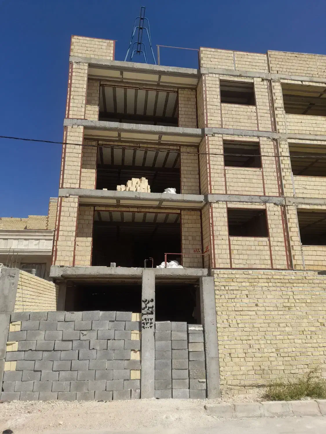 اسکلت بتنی m3|فروش خانه و ویلا|مرودشت, پشت سایپا‎|دیوار