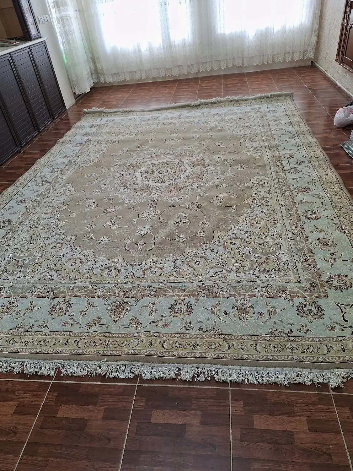 فرش ماشینی 12 متری در حد نو|فرش|خوی, |دیوار