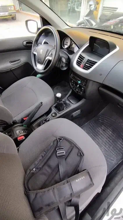 207 1401|خودرو سواری و وانت|اصفهان, باغ گلها|دیوار