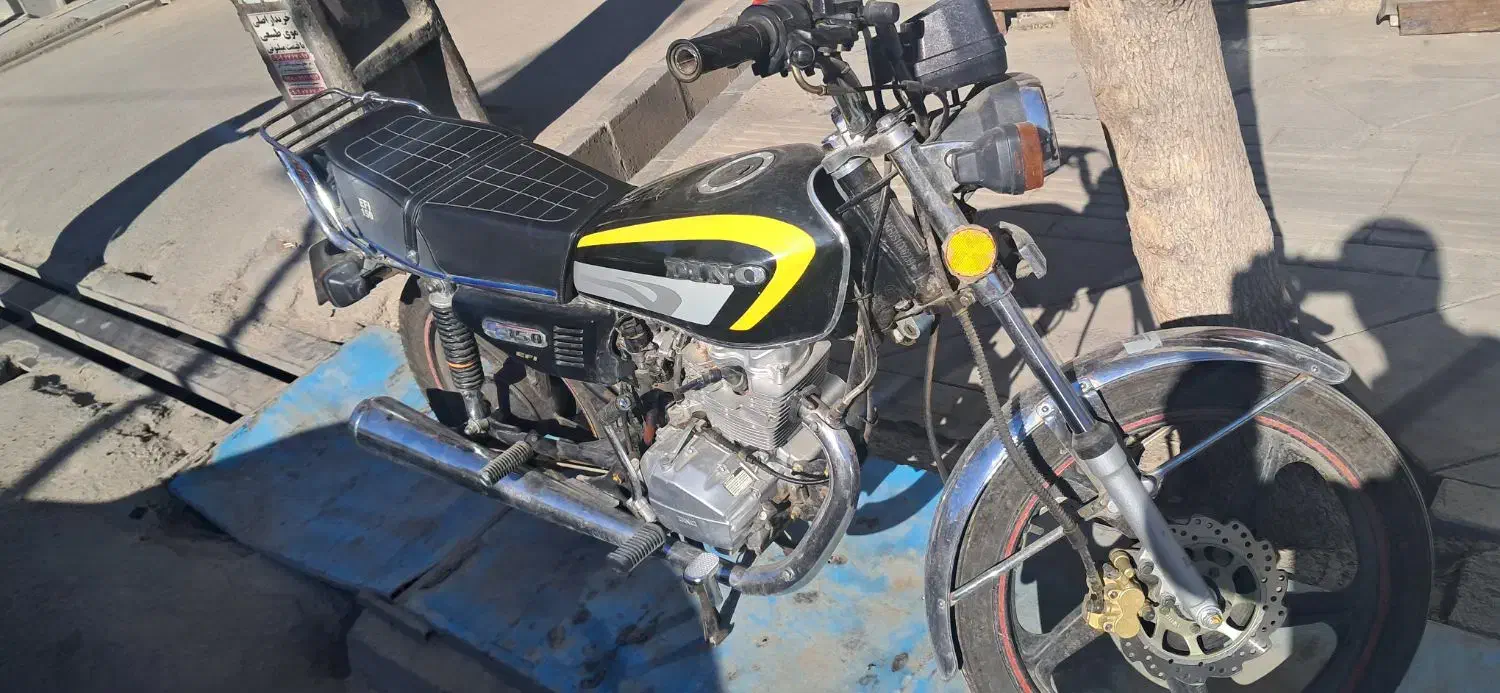 هندا ۴۰۴|موتورسیکلت|گلستان (تهران), |دیوار