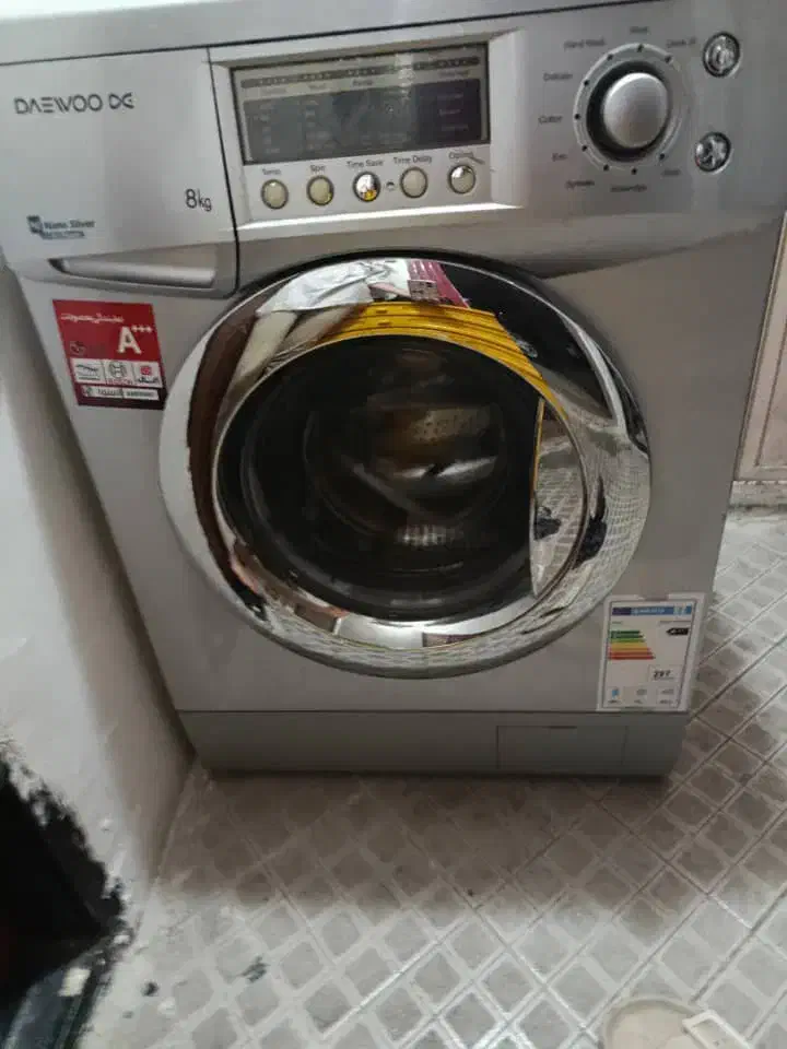 سمساری صادقی|سایر لوازم برقی|اندیشه, اندیشه فاز ۱|دیوار