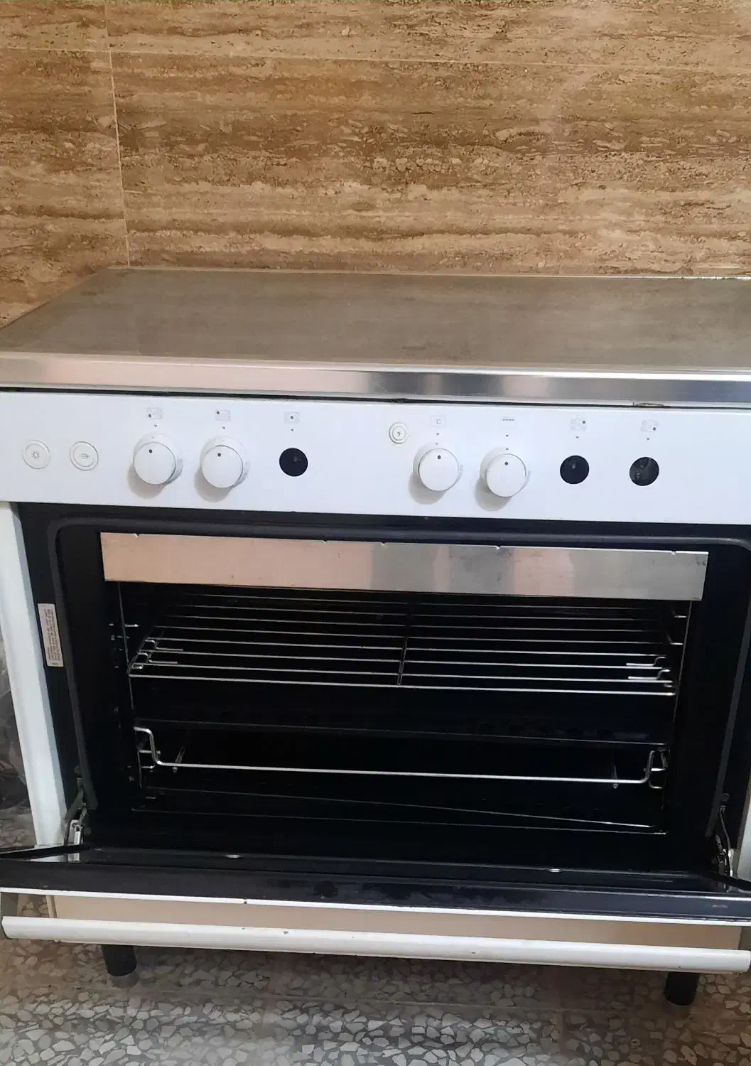 اجاق گاز فردار ایتالیایی|اجاق گاز و لوازم برقی پخت‌وپز|بابلسر, |دیوار