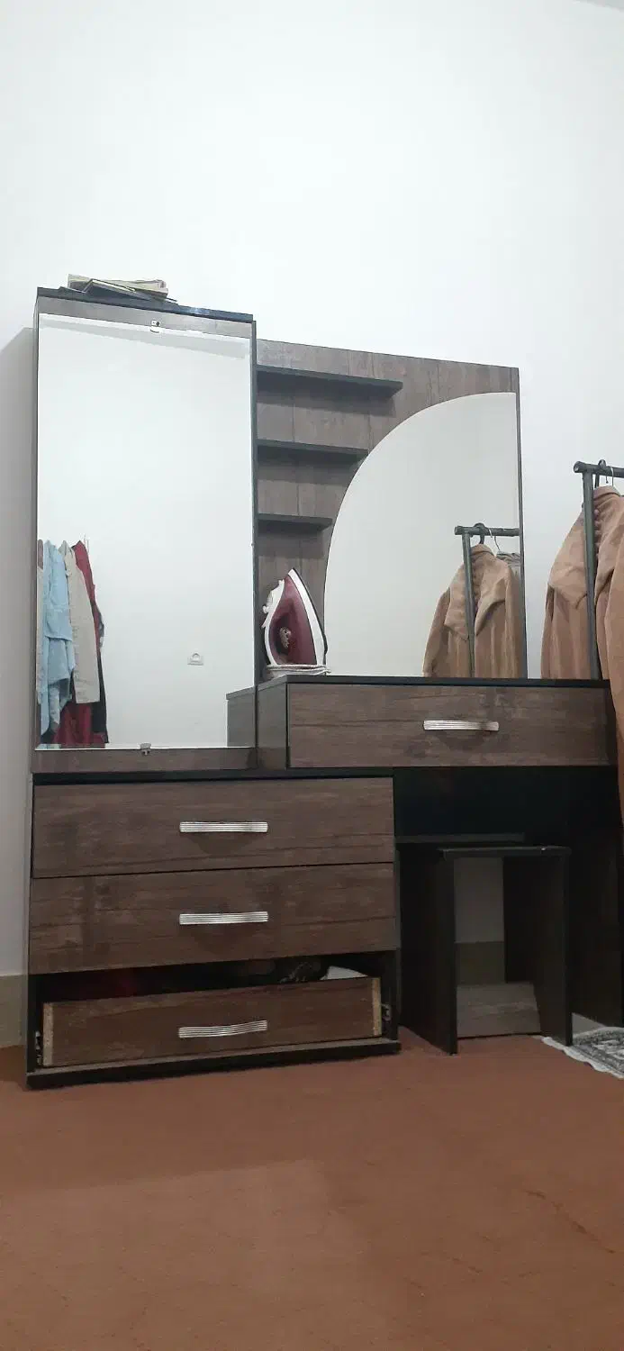 دراور|مبلمان خانگی و میز عسلی|خرمآباد, |دیوار