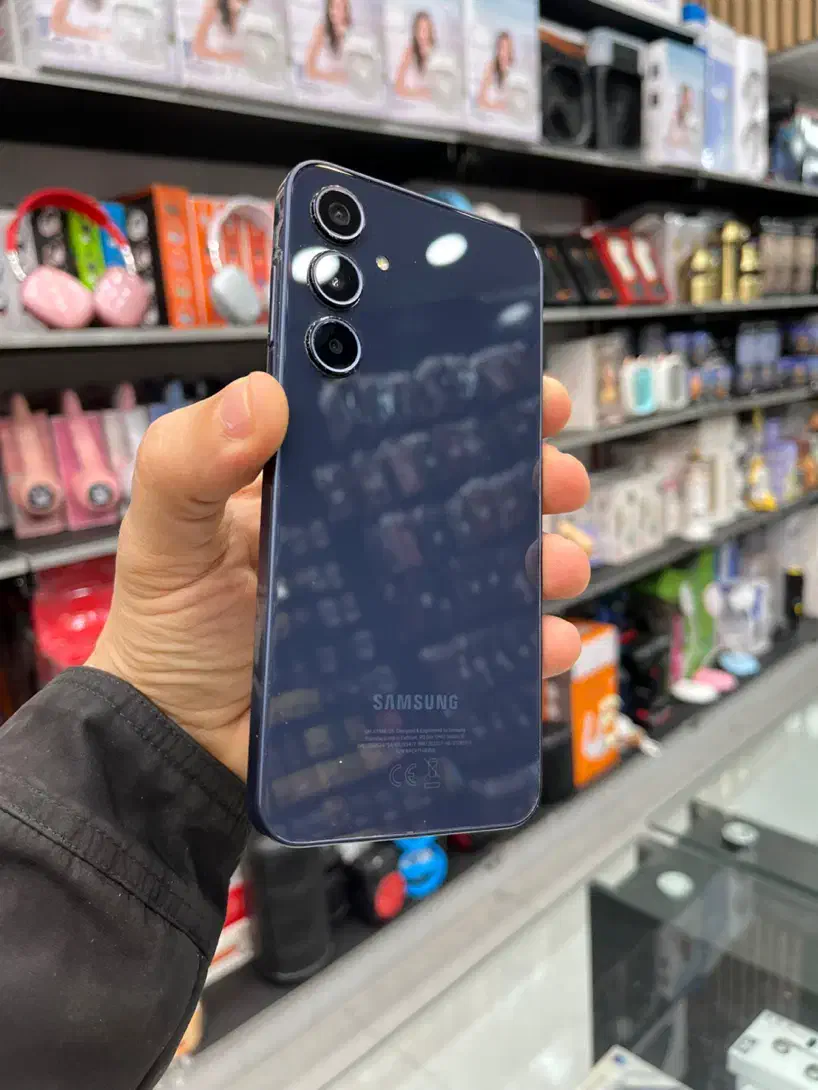 a35  128 ram 8|موبایل|اندیمشک, |دیوار