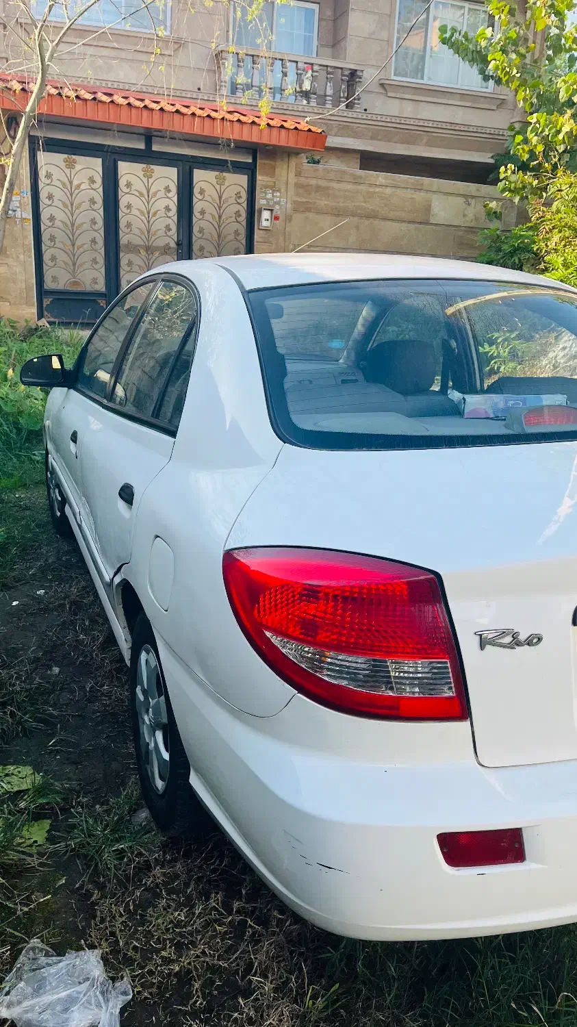 ریو مدل ۸۶ سفید|خودرو سواری و وانت|لاهیجان, پردسر|دیوار