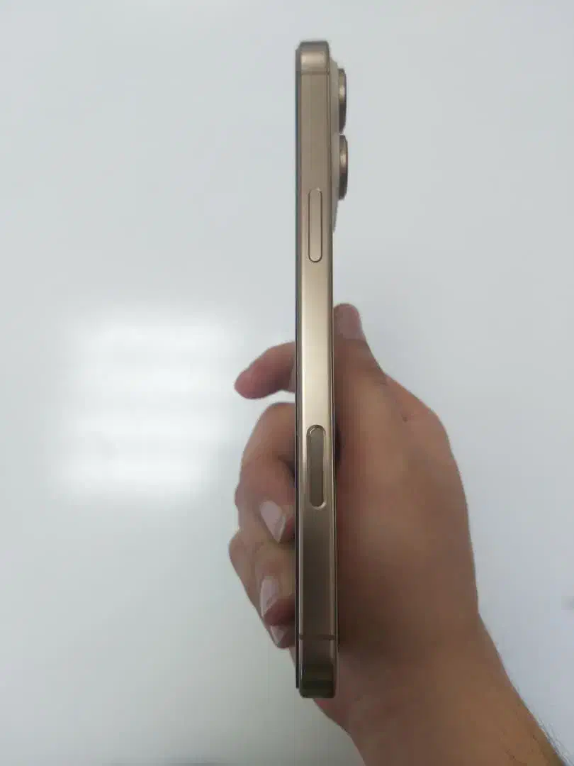 گوشی آیفون 16 پرومکس (256 - Zaa) رجیستر شده|موبایل|همدان, |دیوار