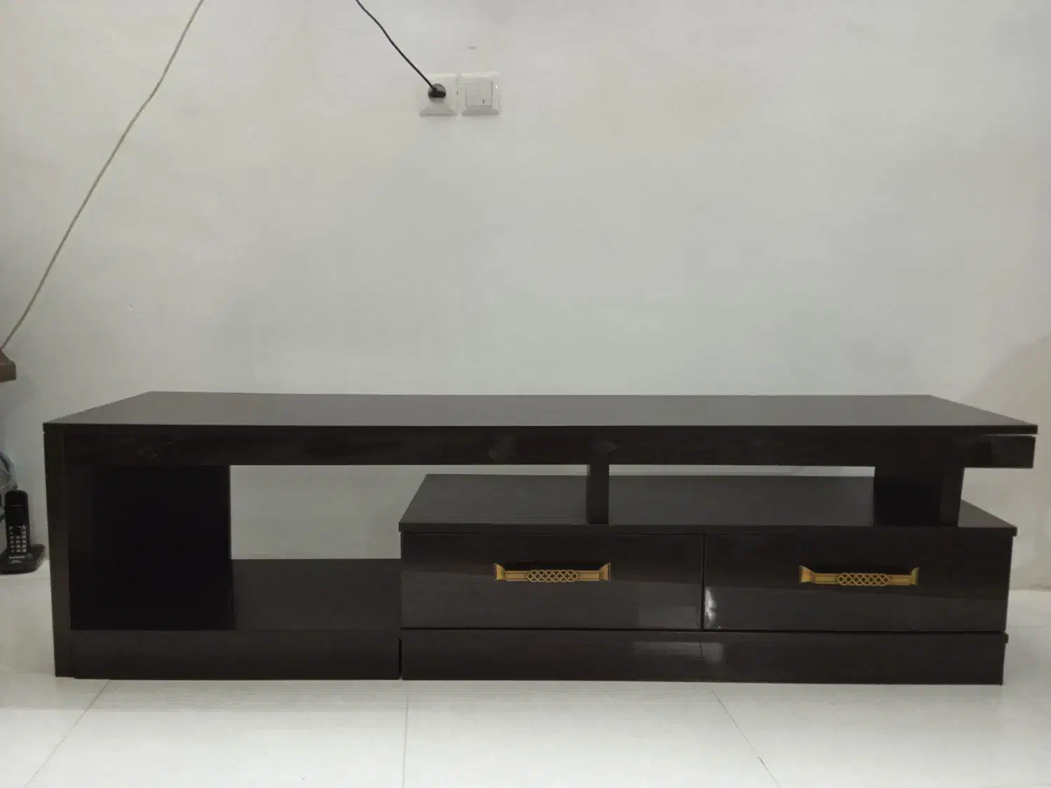 میز تلوزیون|میز تلویزیون|اراک, |دیوار