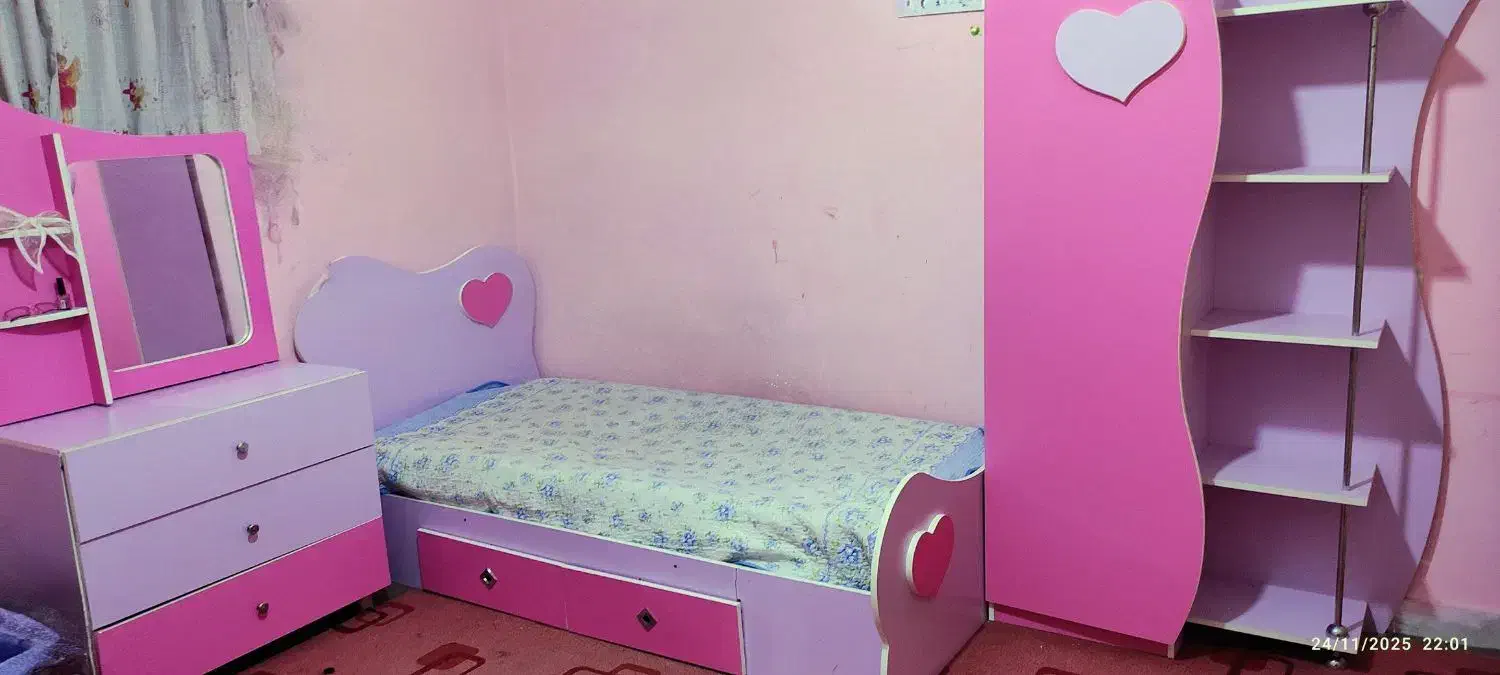 سرویس خواب کامل دخترانه|تخت و سرویس خواب|بوشهر, |دیوار