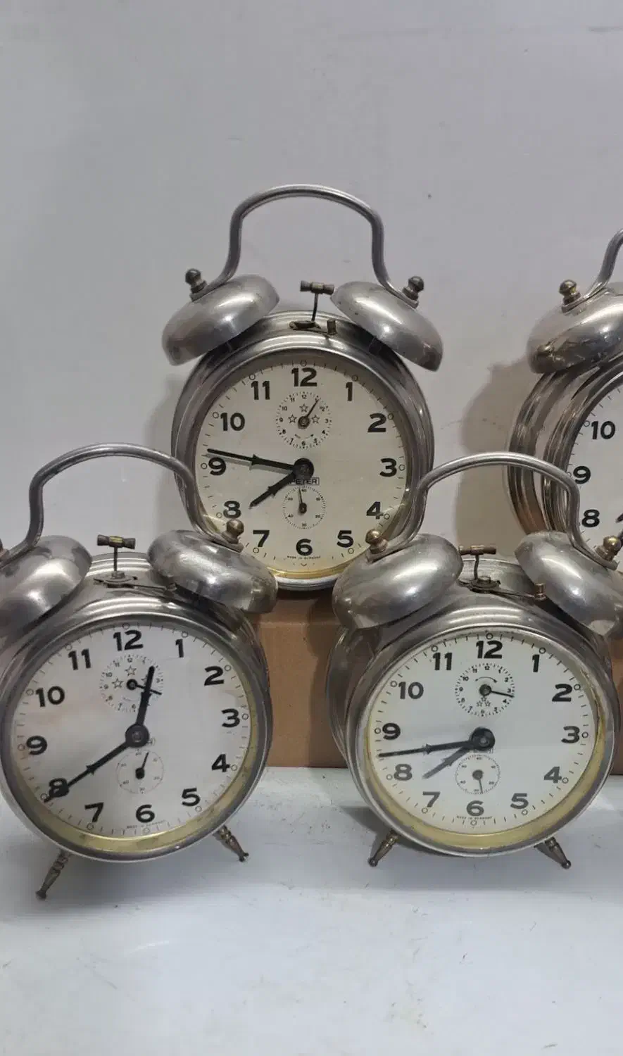 ساعت رومیزی پیتر|کلکسیون اشیاء عتیقه|کوهسار (البرز), |دیوار