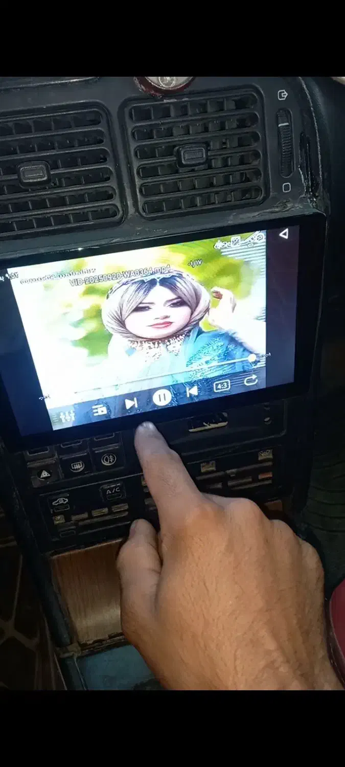 مانیتور همراه با قاب|قطعات یدکی و لوازم جانبی|خاش, |دیوار