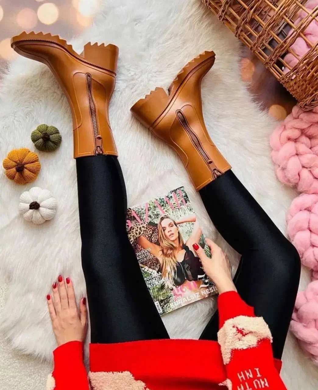 لگ شاین توکرک|لباس|مهاجران, |دیوار