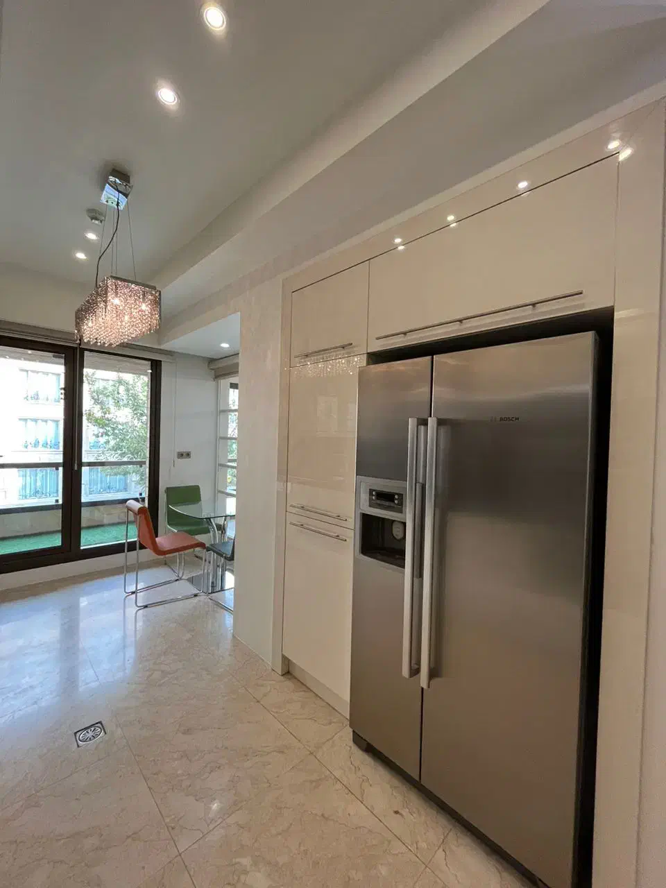 ۲۰۰متری /کامرانیه تاپ لوکیشن